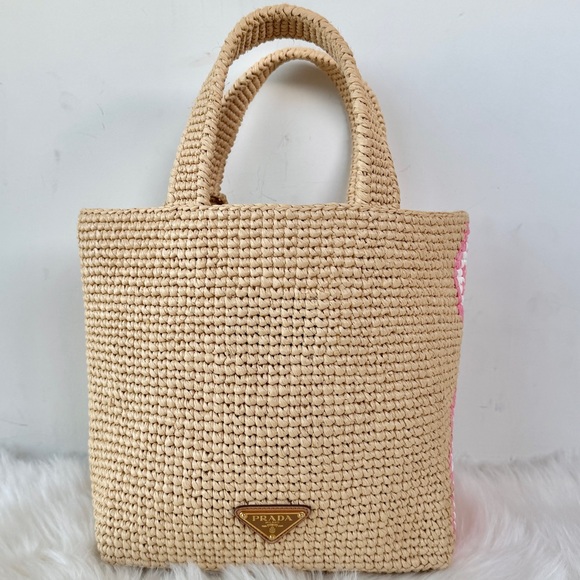 Limited Edition Prada Raffia Pink Floral Handbag - Picture 2 of 4